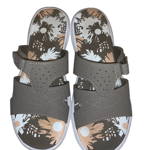Slide on Sandals Size 8 Gray/taupe